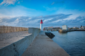 Phare de la Continiere