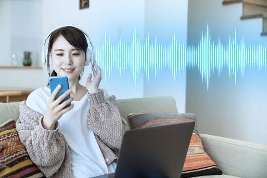Spotify Images – Browse 38 Stock Photos, Vectors, and Video | Adobe Stock
