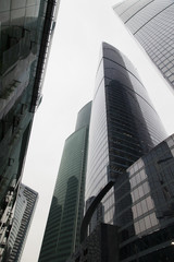 Obraz na płótnie Canvas Modern high building