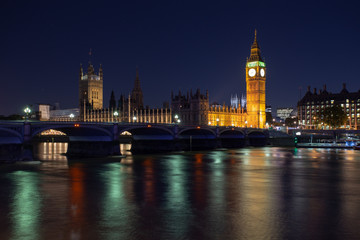 Fototapeta na wymiar London Westminster Bridge London London Eye Big Ben Tower Tower Bridge Doppelstockbus