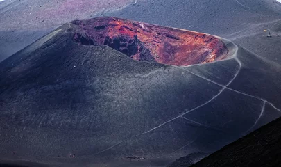Fotobehang Paysage volcanique au sommet de l'Etna en Sicile © Cyril PAPOT