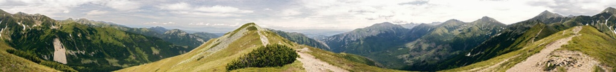 Obraz premium Poland Mountain Panorama