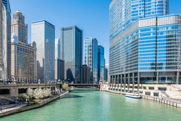 Poster Chicago Chicago River en de skyline van de binnenstad van Chicago, VS