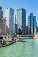 Naklejka premium Chicago River i centrum Chicago Skyline, USA