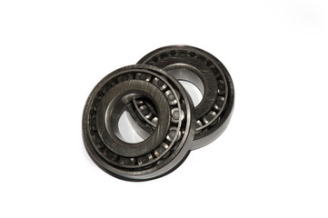 Bearing-assembly assembly that is part of a support or support and supports the shaft used in repairing vehicles