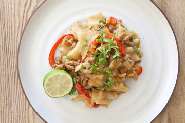 Pad Kee Mao