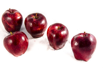 red apple's