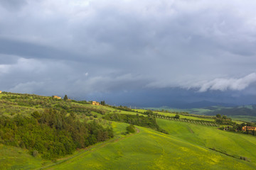 Fototapeta na wymiar hilly Rural mountain landscape in the Italian Tuscany