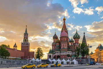 Gordijnen Moscow sunset city skyline at Red Square, Moscow, Russia © Noppasinw