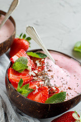 Strawberry smoothie bowls