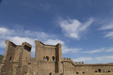 Obraz premium Ancient medieval fortress