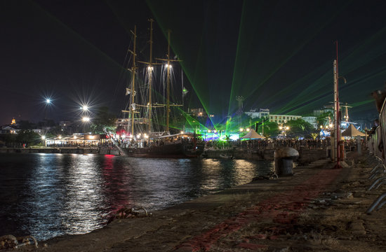Holiday feast on the occasion of the Day of Varna (the sea capital of Bulgaria) - an official holiday on August 15th. The date coincided with the great Christian feast of the Assumption.