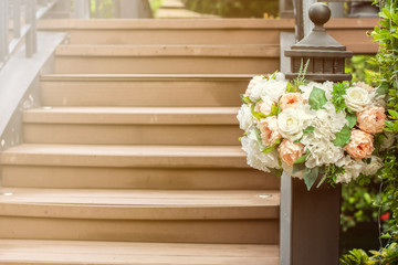 Flowers in the wedding of the couple.