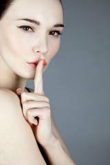 Naklejka premium Woman Beauty Looking At Camera