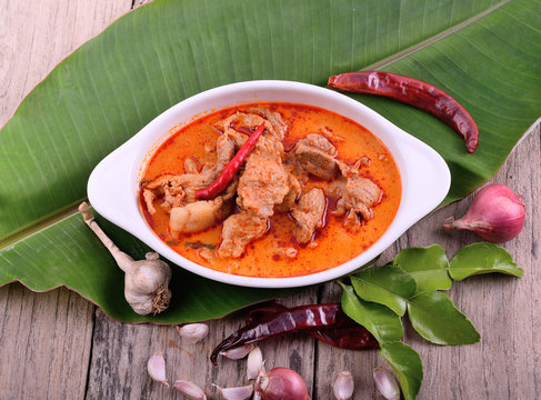 red curry on wooden background