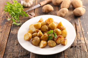 plate of roasted potato