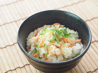 鮭と大葉の混ぜご飯