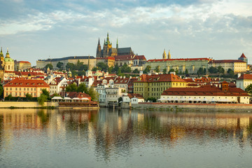 Fototapeta na wymiar Prague, view of the historic city center, Prague Castle