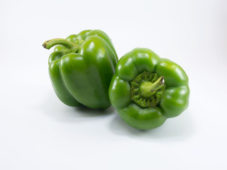 Obraz na płótnie Canvas Fresh green sweet pepper on white background.