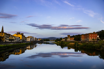 Fototapeta na wymiar Reflection Arno River