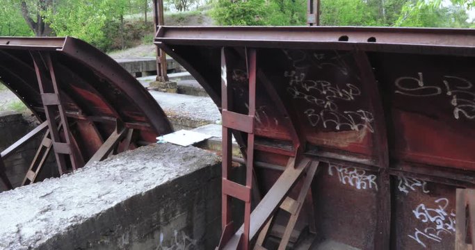 Channel for discharge of waste water