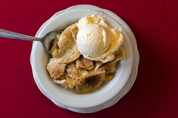 Peach Cobbler with Ice cream