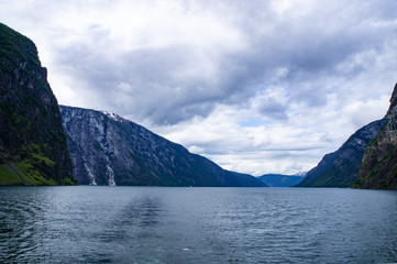 フィヨルドクルーズで見た景色