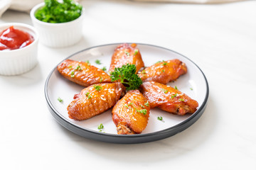 barbecue chicken wings with white sesame