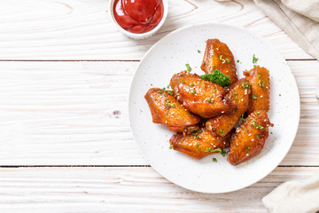 barbecue chicken wings with white sesame