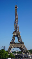 Fototapeta na wymiar La Tour Eiffel à Paris