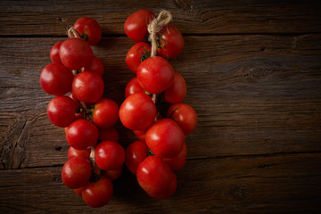 hanging tomatoes de colgar from Catalonia
