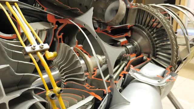 Structure of the aircraft engine. Blades, shaft
