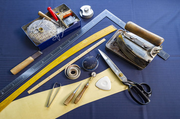 背広をオーダーで作るテーラー技術