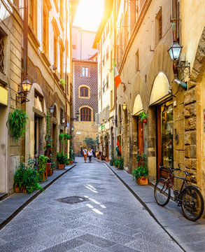 Fototapeta Narrow street in Florence, Tuscany. Italy