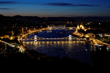 Budapeszt by night, Budapeszt nocą - obrazy, fototapety, plakaty