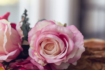 rose, pink, flower, bouquet, roses, nature, love, flowers, wedding, floral, beautiful, valentine, bloom, gift, blossom, romantic, romance, petal, white, bunch, flora, beauty, isolated, plant, color