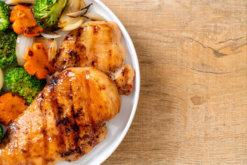 griled chicken breast steak with vegetable