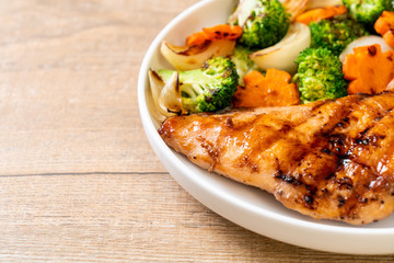 griled chicken breast steak with vegetable