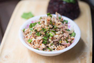 Thai spicy minced pork salad