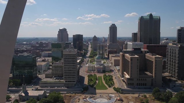 Aerial Missouri St Louis July 2017 Sunny Day 4K Inspire 2
Aerial video of St Louis in Missouri on a beautiful clear sunny day.