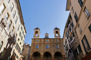 San Pietro in Banchi