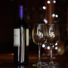 Vino tinto y copas