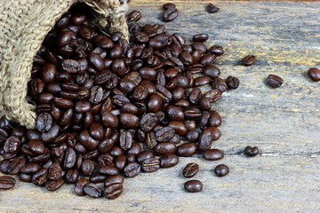 Roasted coffee beans