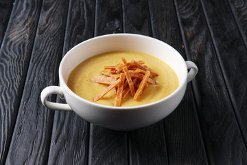 Punpkin soup puree with chips