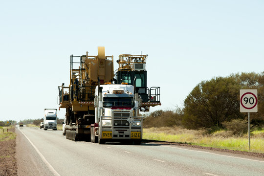 Oversize Heavy Machinery Transport