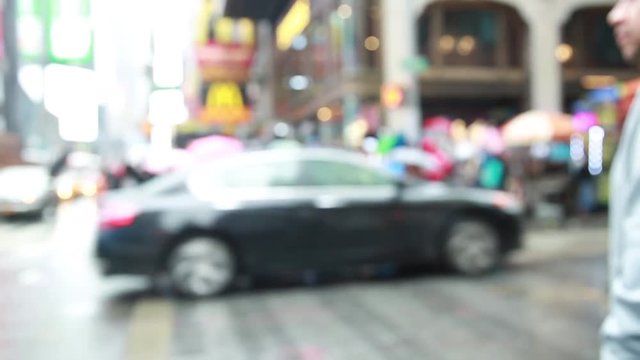 Time Square gente che attraversa la strada