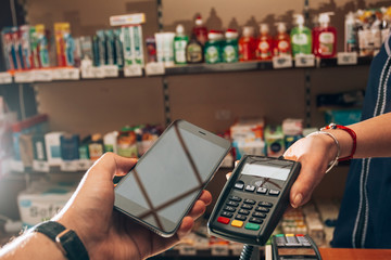 Purchase and payment for goods using NFC