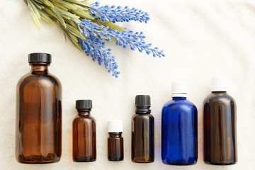 様々なアロマ瓶