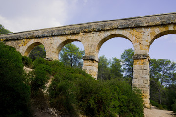 Fototapeta na wymiar Tarragona Aqueduct 2