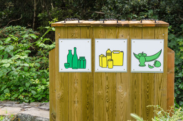 Recycle bin made with wood